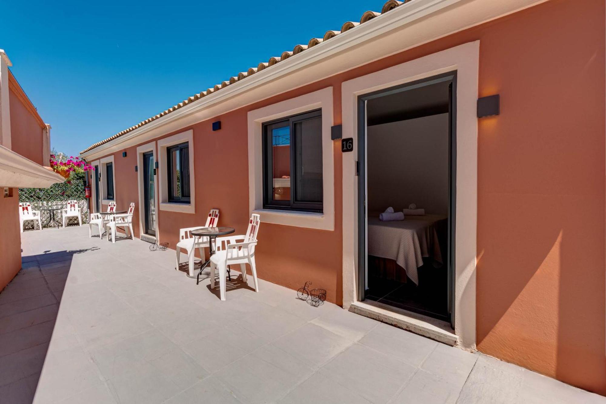 Hotel Ionian Arches Gouvia Zimmer foto