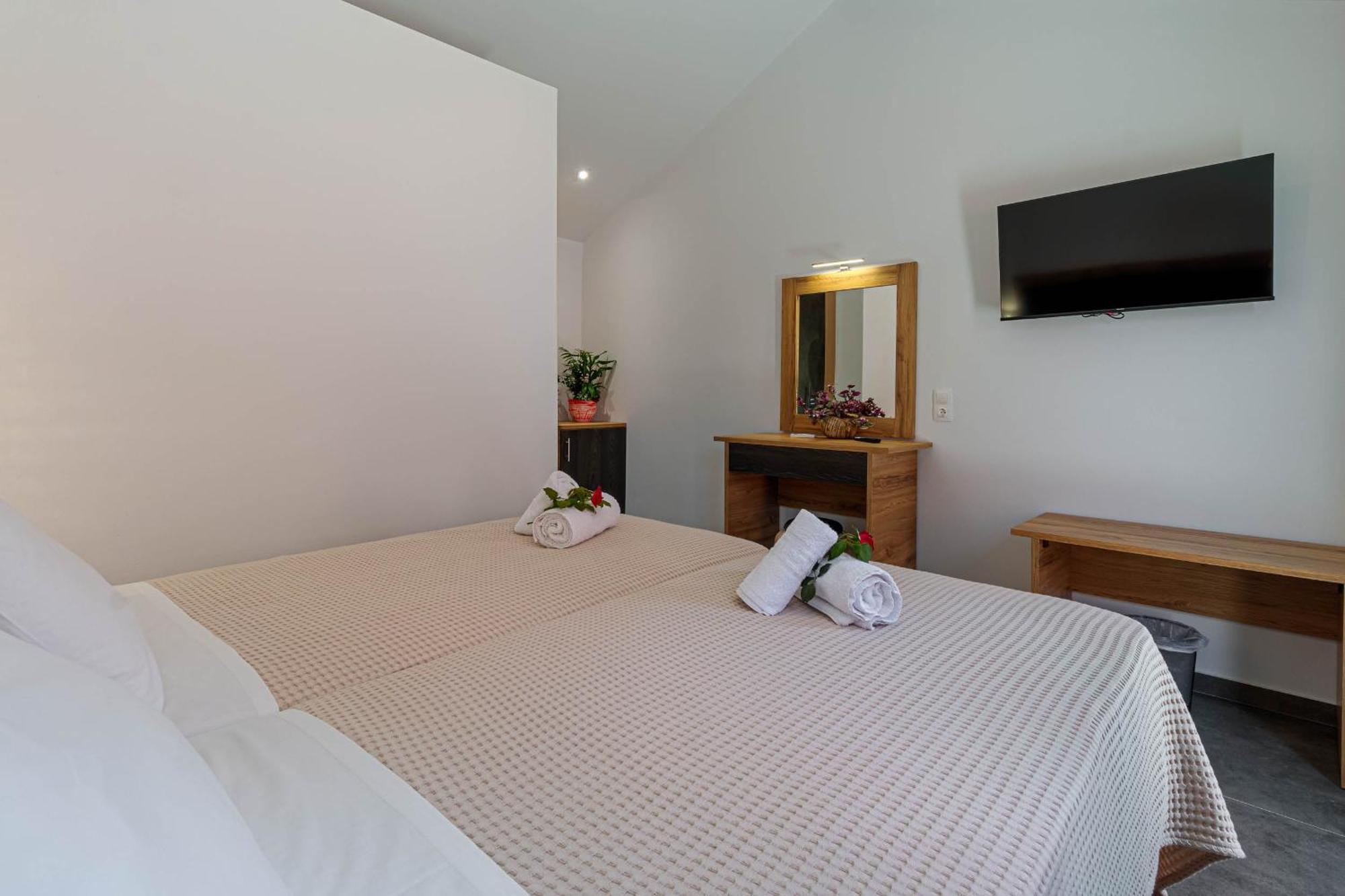 Hotel Ionian Arches Gouvia Zimmer foto
