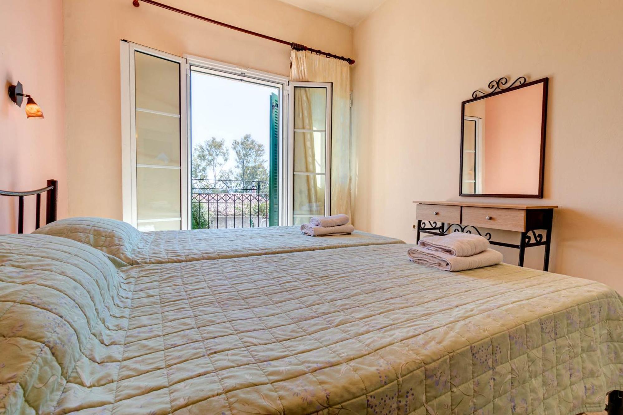 Hotel Ionian Arches Gouvia Zimmer foto